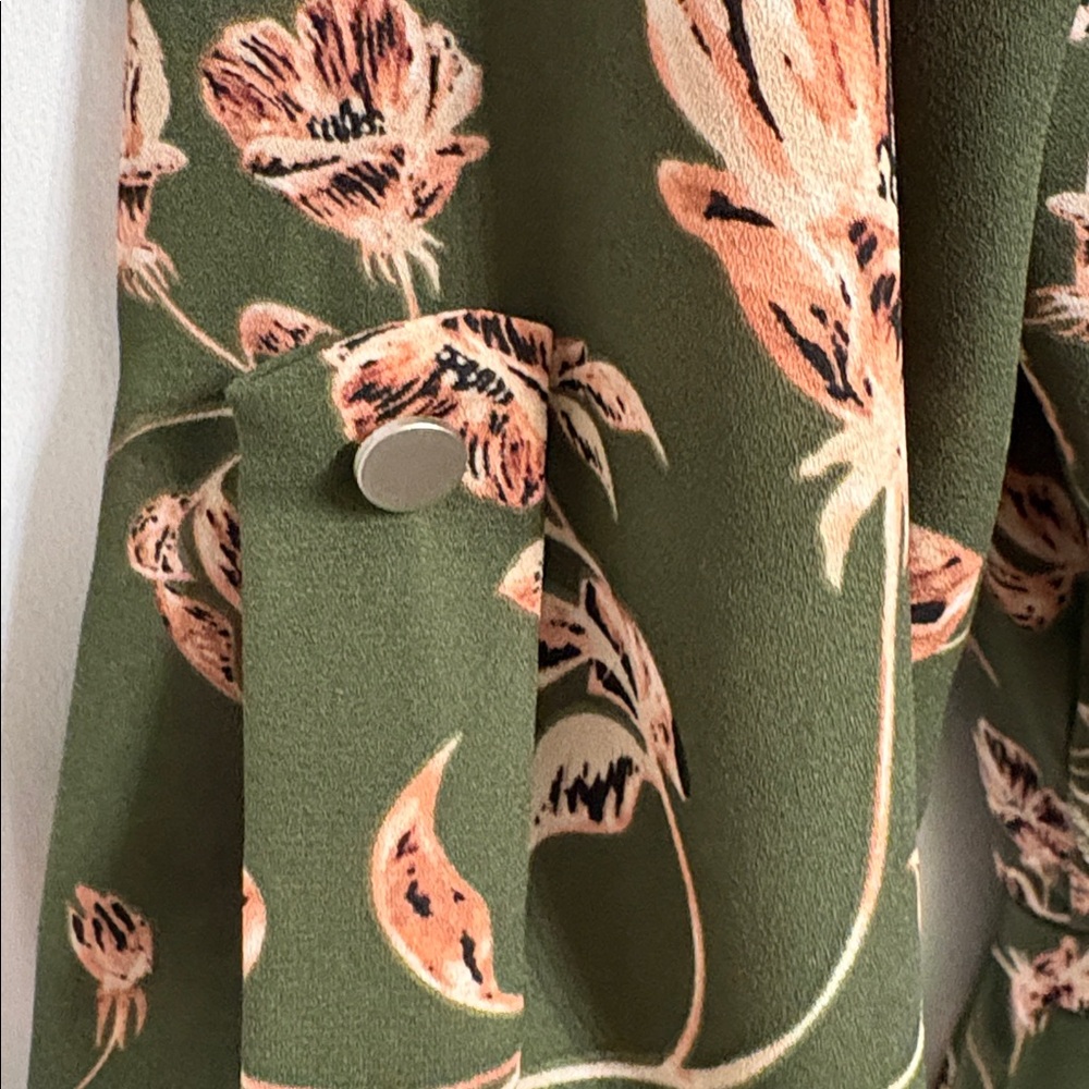 Verse Women’s Green Floral 3/4 length Sleeve Midi Dress Made in USA. - Picture 6 of 11